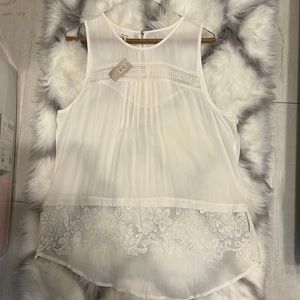 Women Sleeveless Top